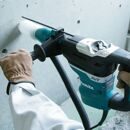 Перфоратор Makita HR4013CV